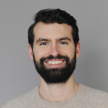 Alex Carabi